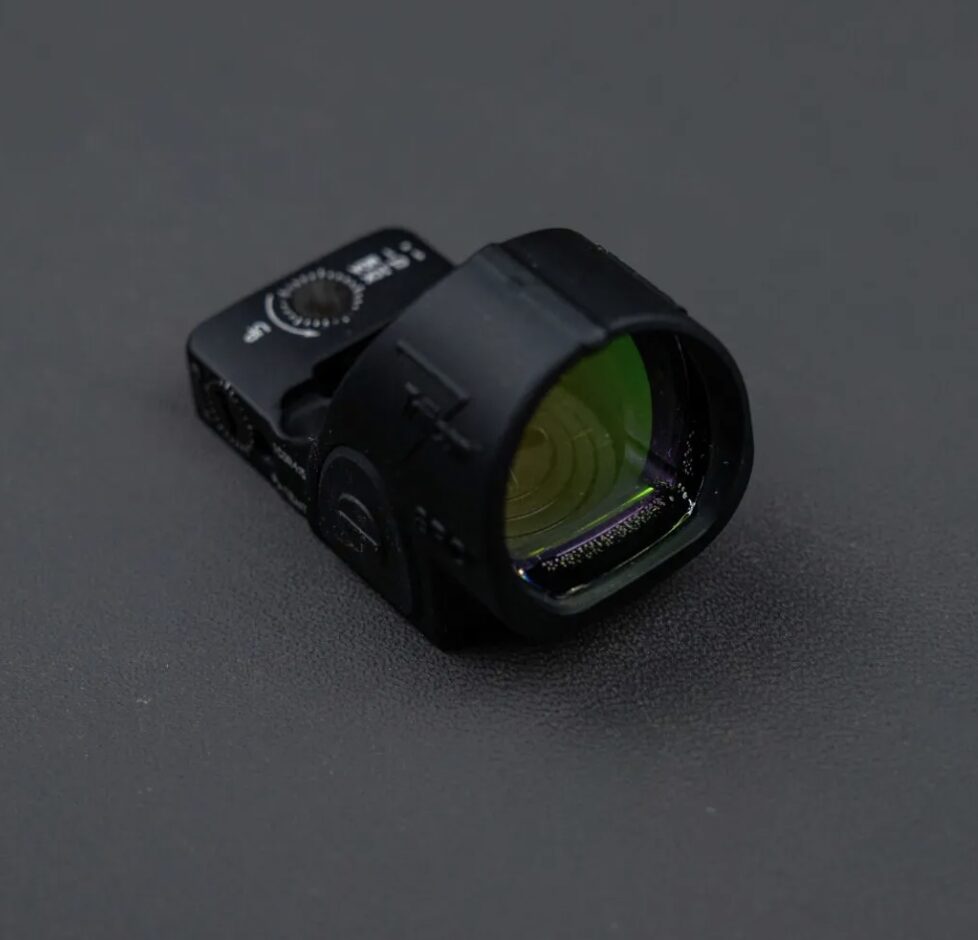 trijicon sro 5moa